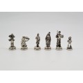 Don Quixote chess pieces
